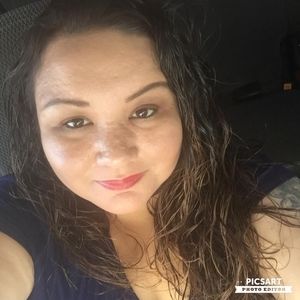 Meet your Posher, Cassandra